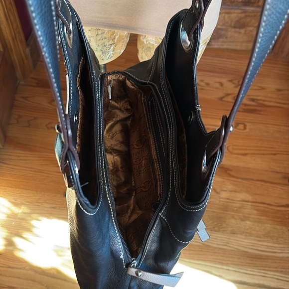 Tignanello leather two tone black cream large Handbag Tote Purse 9x14x5 inches - Picture 10 of 17